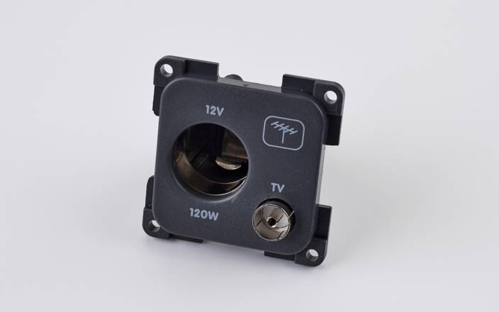 CBE 12V Auto/Coax Socket