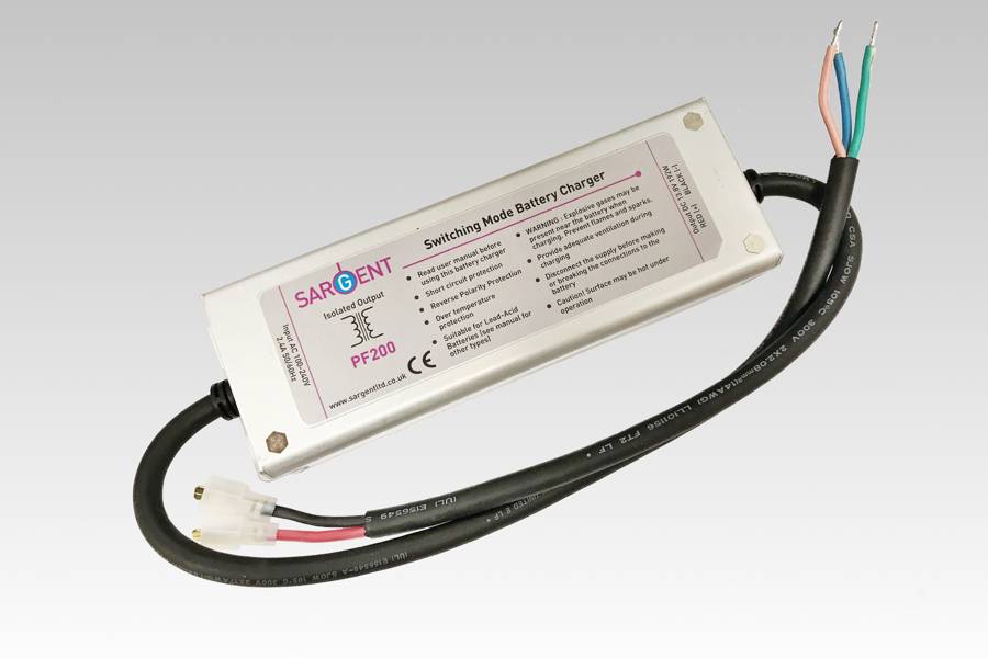 PF200 Battery Charger